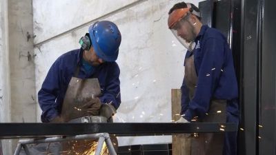 Menos fbricas, ms pobres: la histrica relacin entre produccin y desigualdad se repite hoy