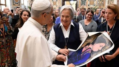 Migrantes y refugiados: Len XIV insta a promover polticas de reconciliacin