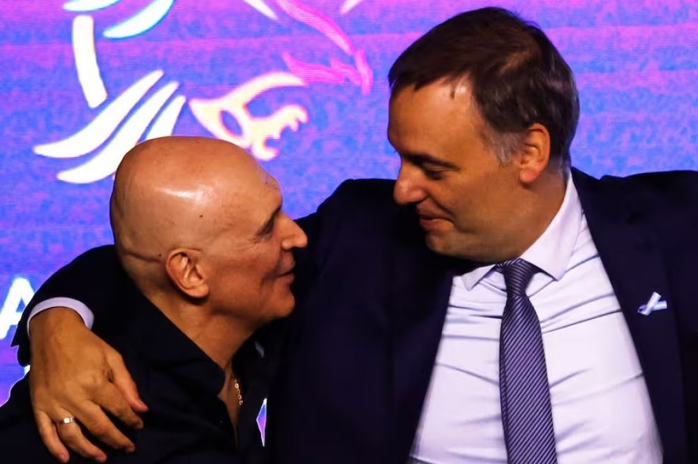 Adorni, sobre la defensa de Espert: Si faltan explicaciones, las tiene que seguir dando