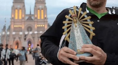 #PereLujn Los jvenes caminan este fin de semana a la casa de la Madre