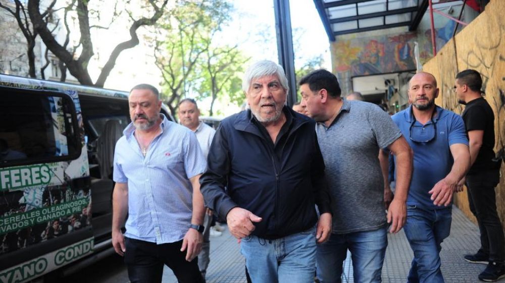 Hugo Moyano avanza con purga interna y aparta a cuatro miembros de la comisin directiva de Camioneros