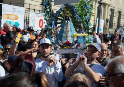 Masiva peregrinación a Luján: cientos de miles de fieles caminaron a la Basílica