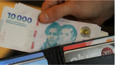 En junio se destruyeron 12.200 empleos formales y el salario mnimo se desplom 32%