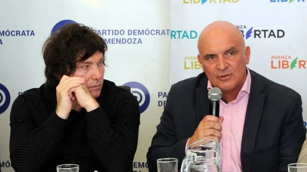 Si yo cortara la cabeza de Espert, estara confirmando que lo que dicen es verdad: el increble giro de Milei