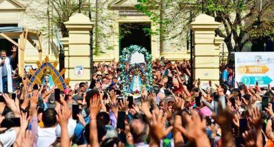 Fueron cientos de miles los fieles que peregrinaron a Lujn