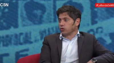 Axel Kicillof apunt contra Javier Milei tras su show musical: 