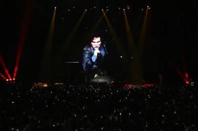 Javier Milei 2023/24: volver al circo para retener el ncleo duro