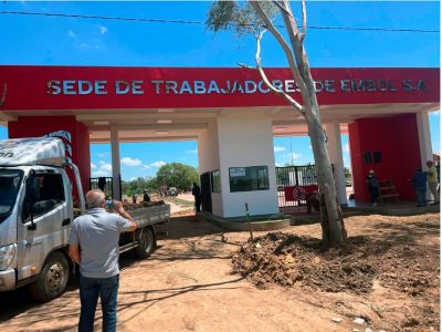 Bolivia: Inauguracin de la sede de Trabajadores de EMBOL SA