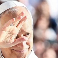 El Papa: La Humildad de la Resurreccin. Rostro discreto del Amor de Dios