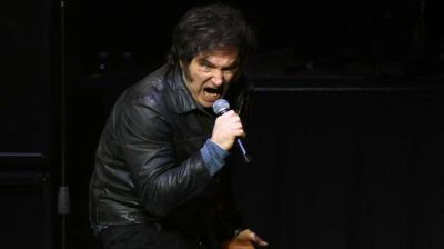 Trabajar hasta los 70 aos y jornadas laborales ms largas, el plan de Javier Milei para despus del 26 de octubre