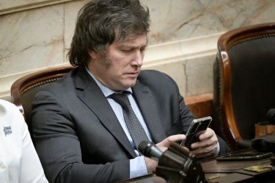 Causa $Libra: el fiscal orden analizar los telfonos de Javier y Karina Milei