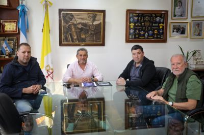 Un nuevo espacio sindical que rene buena parte del ex Frente Sindical y el ex SEMUN suma masa crtica y busca posicionarse en la eleccin de CGT