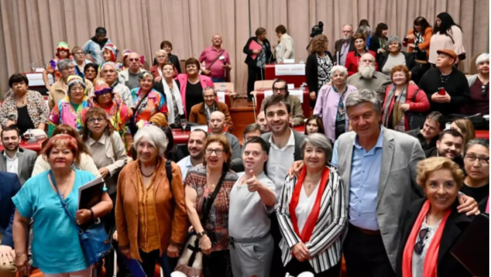 Torres: La Ley de Promocin de Adultos Mayores fue un compromiso desde antes de asumir y ahora ser una referencia a nivel nacional