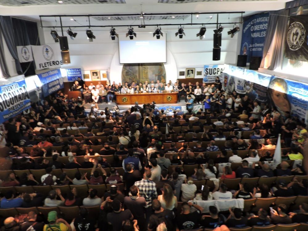La CATT renov sus autoridades en multitudinario acto en la CGT con duras crticas al gobierno: Este mamarracho que vimos esta semana tenemos que condenarlo con el voto