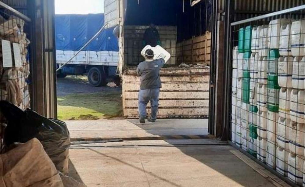 Adelia Mara entreg ms de 5.000 envases fitosanitarios para su reciclado