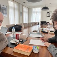 El Gobierno derog una norma histrica que igualaba los sueldos de los contratados con los de los empleados permanentes del Estado
