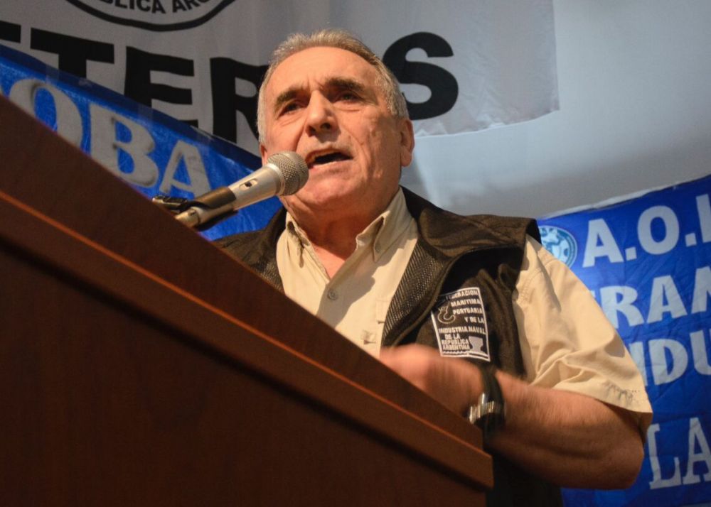 Juan Carlos Schmid: La CGT tiene que tener un solo secretario general