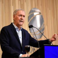 En zona violeta, Schiaretti dijo no hay polarizacin en Crdoba y pate lo presidencial