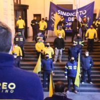 Correo, Operadora Ferroviaria, Banco Nacin y Aerolneas fueron las empresas pblicas donde ms empleo recort la motosierra de Milei