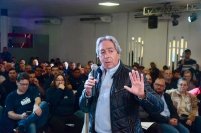 Succi cuestion a las aceiteras: Las empresas que recibieron un regalo de ms de 2.000 millones de dlares con las retenciones cero, ahora pretenden que el salario de los trabajadores se ajuste apenas un 1% o 2%