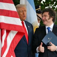 El Gobierno quiso amortiguar la sorpresiva frase de Trump sobre la eleccin, pero el plan qued frustrado