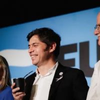 Kicillof duro contra Milei: No cambio ni un minuto junto a los trabajadores por el abrazo de un Presidente extranjero