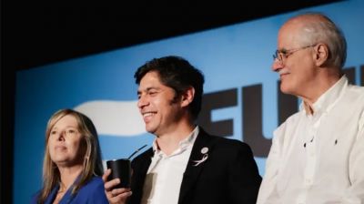 Kicillof duro contra Milei: No cambio ni un minuto junto a los trabajadores por el abrazo de un Presidente extranjero