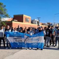 Algodonera Avellaneda fren su produccin y los 300 obreros reclaman el pago de salarios