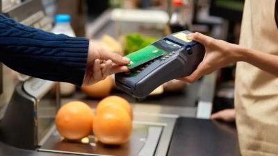 Endeudamiento rcord: un tercio de la poblacin ya debe ms de lo que gana en tres meses