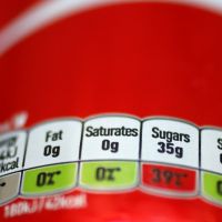 Coca-Cola considera una OPI de 1.000 millones de dlares para su embotelladora india - informe