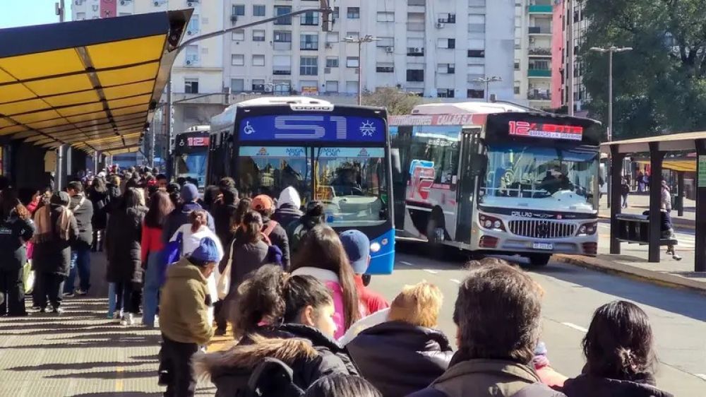 Reformas laboral y previsional: el Gobierno promete modernizar el trabajo mientras destruye empleo y debilita las jubilaciones