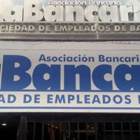 Los bancarios vuelven a ganarle a la inflacin y cobrarn ms de $1,9 millones de bsico