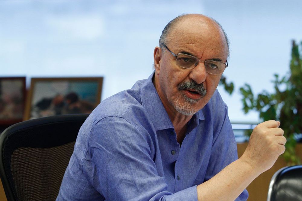 Carlos Tomada: Si sale la reforma laboral avisamos desde ahora que, cuando asumamos, la derogamos