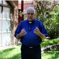 Mons. Lozano agradeci a las madres: 