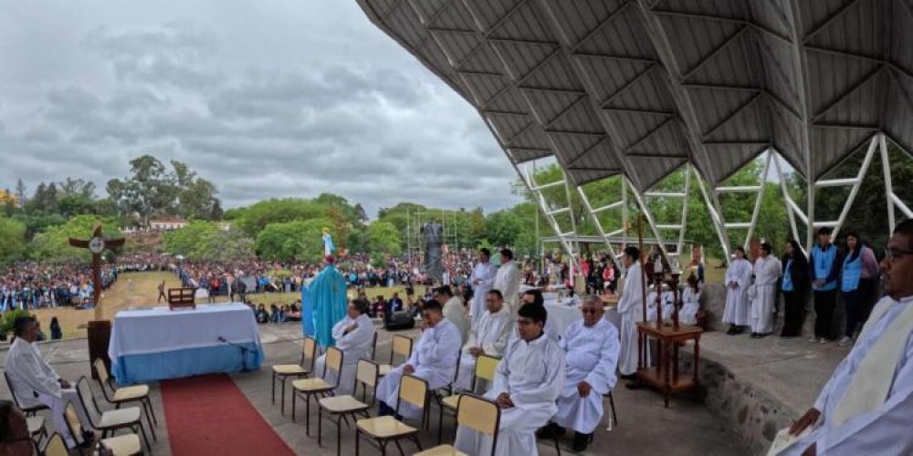 90 aos del monasterio de las hermanas carmelitas en Tucumn
