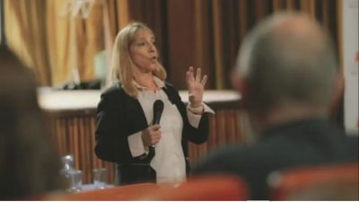 La interna de la UATRE arrastra a más funcionarios libertarios y llevan a la justicia a Claudia Testa para que se abstenga de intervenir por su relación con Voytenco