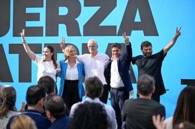 Con Massa y sin La Cmpora, Axel Kicillof cerr la campaa de Fuerza Patria