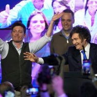 Milei revaloriz al tringulo de hierro y congela los cambios en el Gabinete