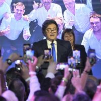 Javier Milei relanza el Gobierno luego de un categrico triunfo de La Libertad Avanza y el llamado a formar alianzas