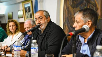 La CGT define su nuevo rol y estrategia política de cara al 2027