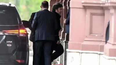 El gabinete de Javier Milei versin batacazo: Manuel Adorni por Francos y Monteoliva en lugar de Bullrich