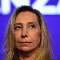 Una apertura controlada, con el sello de Karina