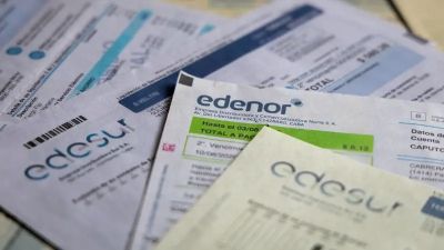 Empresas aumentan la luz y cambian el sistema de medicin