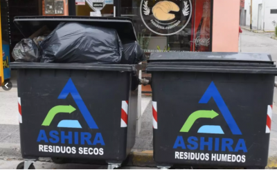Los contenedores nuevos ya rebasan de basura