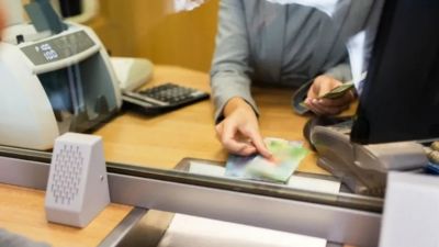 Los bancarios celebran su da con un bono que alcanza el milln de pesos