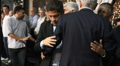 Intendentes le piden a Kicillof reconstruir el peronismo 