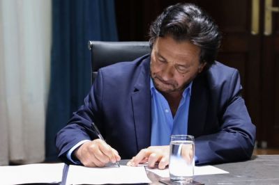 Senz adelant cambios y reduccin en su gabinete antes de fin de ao