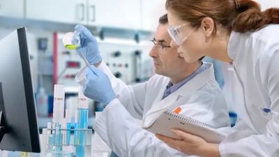 En menos de dos aos se destruyeron ms de 5000 empleos en el sistema cientfico 