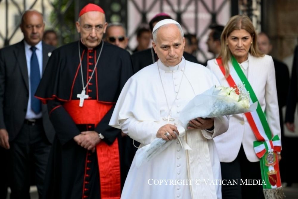 Por qu el recuerdo de los muertos no es memoria del pasado sino esperanza hacia el futuro? Papa Len lo explica