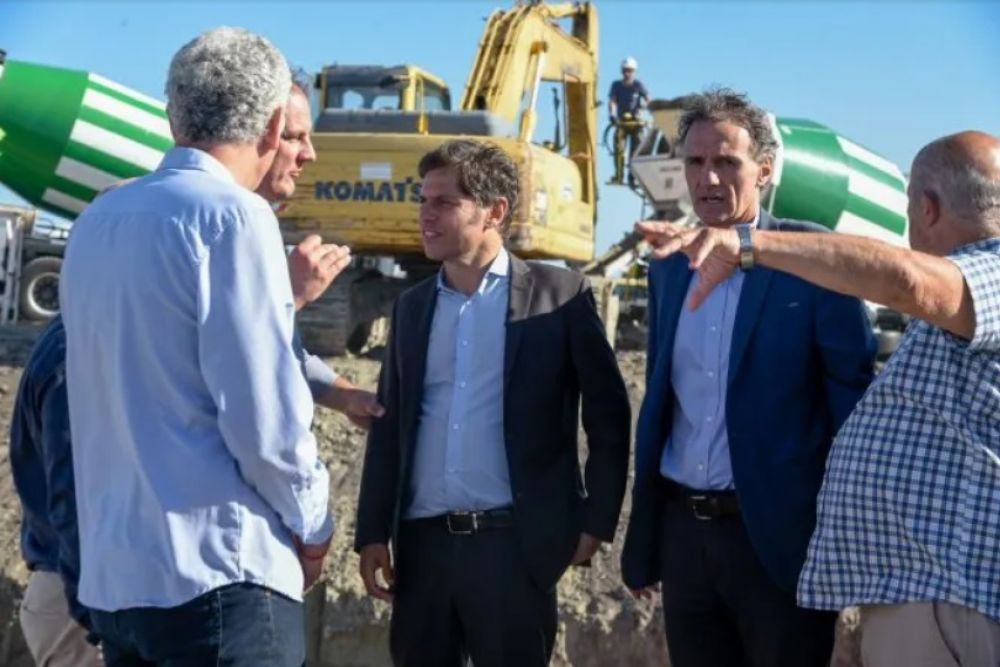 Axel Kicillof acelera la licitacin de obras en el Ro Salado y deja en offside a Patricia Bullrich
